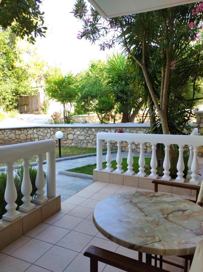 Chrouso Apartments Paliouri Exterior photo